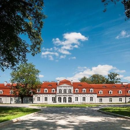 Palac Domaniowski Wieniawa Kültér fotó